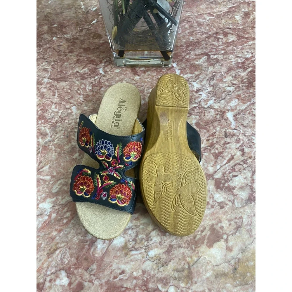 New Alegria Lin Embroidered Multicolor Leather Slip-on Wedge Sandals EU 38 /US 8